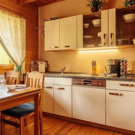 בית נופש Wunderschoenes In Steina Mit Terrasse, Garten Und Grill